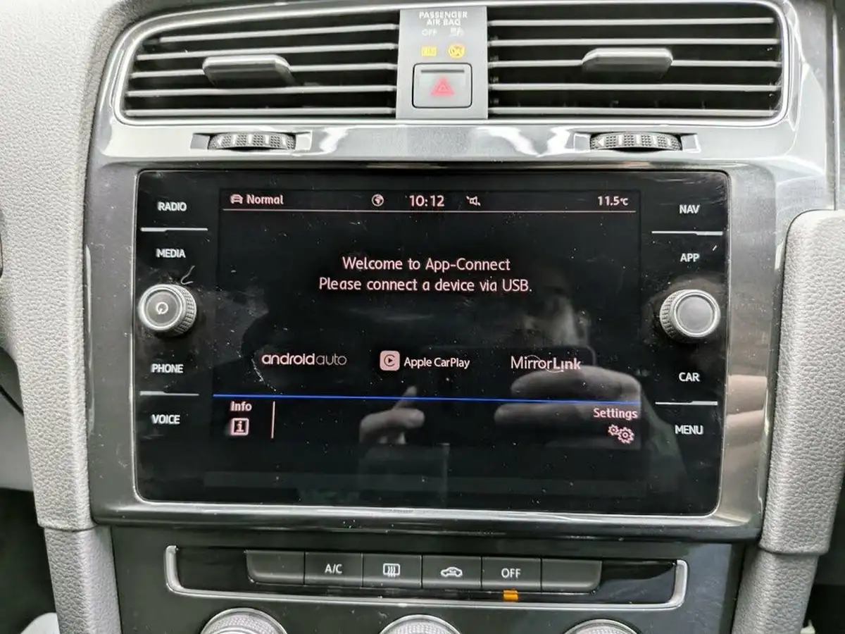 2019-volkswagen-golf-sv-15-tsi-match-edition-130ps-big-18