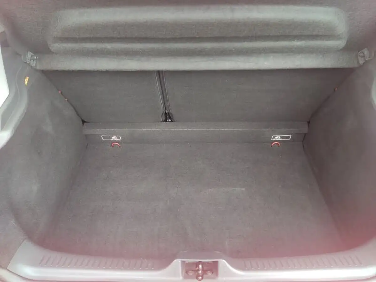 2013-renault-clio-12-dynamique-big-36
