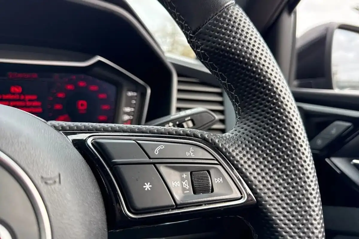 2023-audi-a1-10-30-tfsi-s-line-tronic-big-24