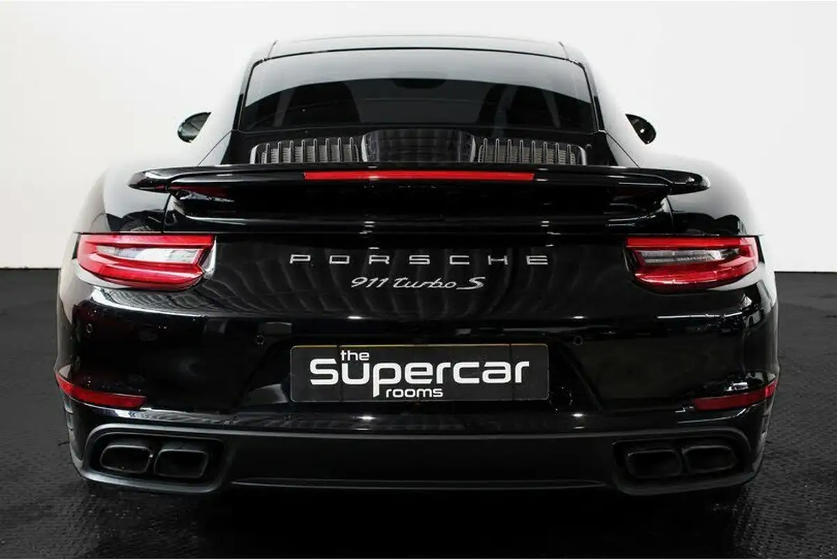 2016-porsche-911-38-turbo-s-coupe-big-45