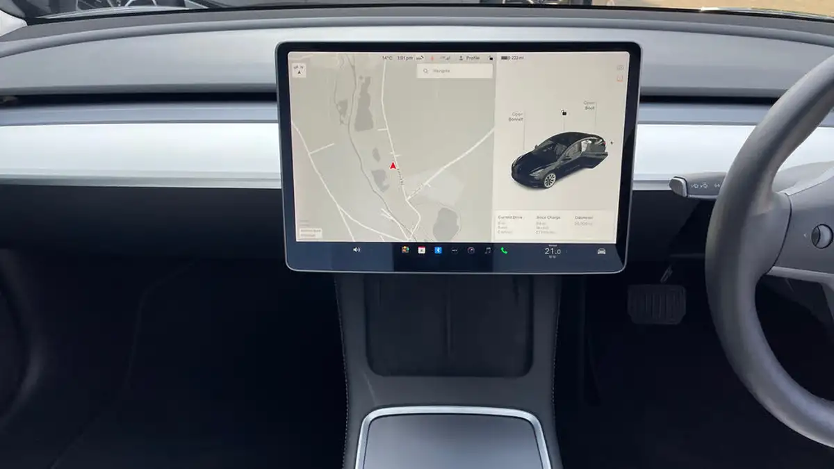 2021-tesla-model-3-e-long-range-awd-big-11