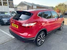 2015-nissan-qashqai-12-tekna-xtronic-cvt-small-4