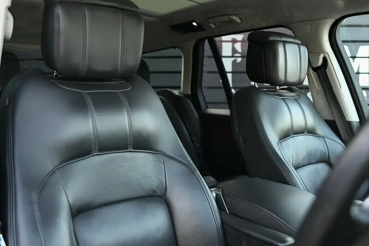 2019-land-rover-range-rover-30-sd-v6-autobiography-big-54