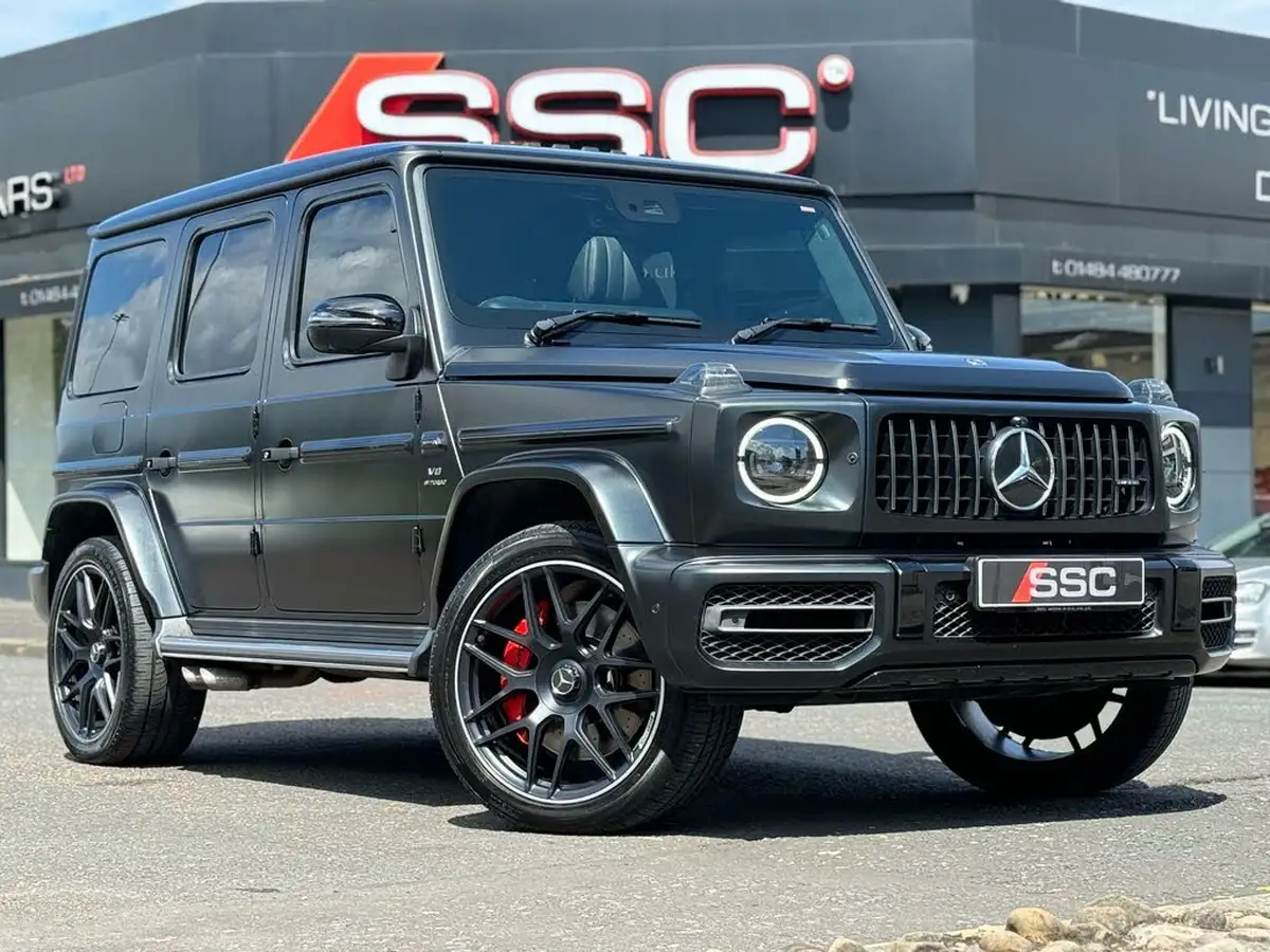 2020-mercedes-benz-g-class-40-g63-amg-big-0