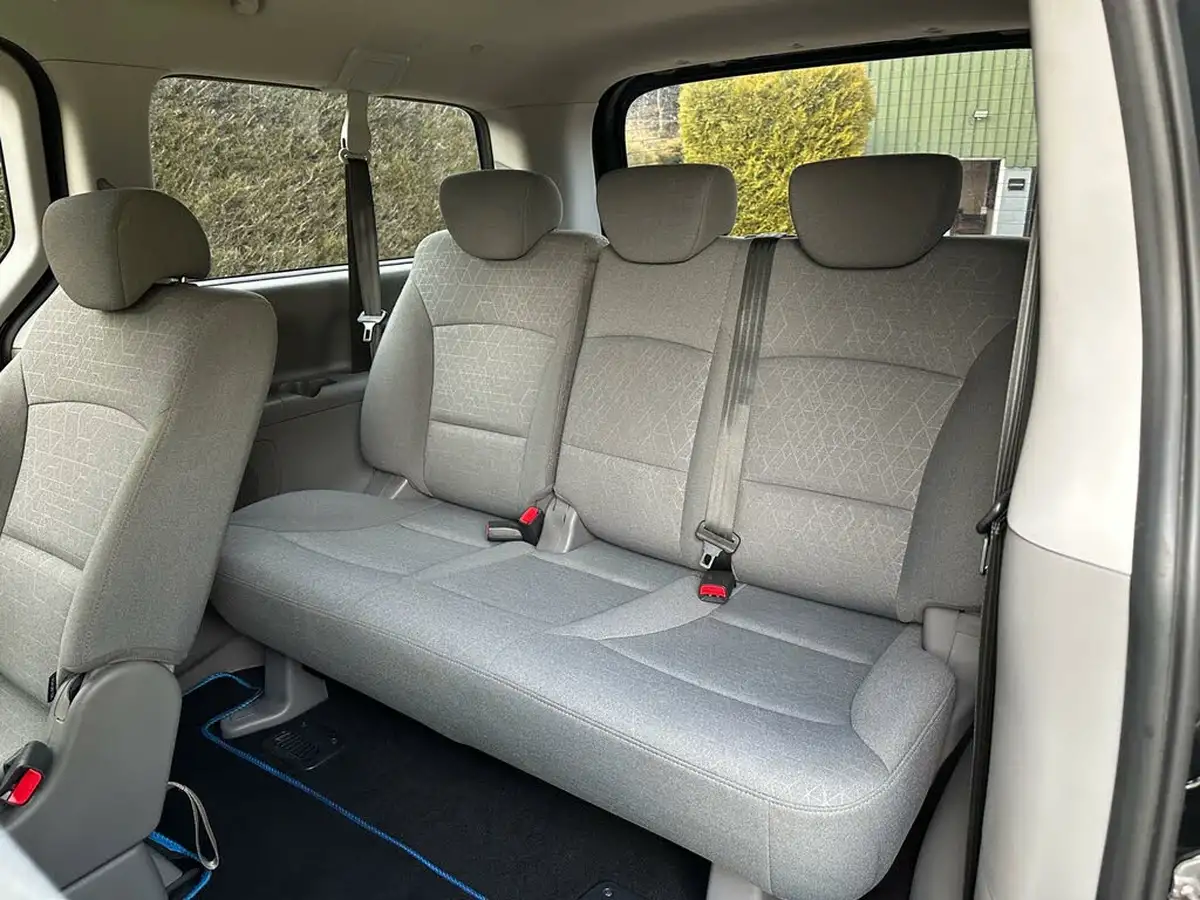 2019-hyundai-i800-25crdi-se-nav-170ps-auto-big-30
