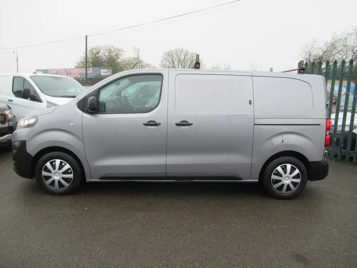 2019-citroen-dispatch-15bluehdi-enterprise-m-1000-big-2