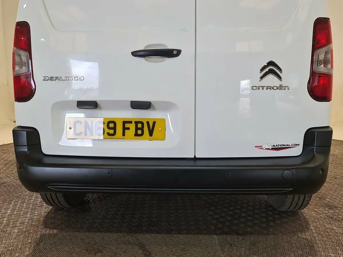2020-citroen-berlingo-15bluehdi-650-enterprise-big-20