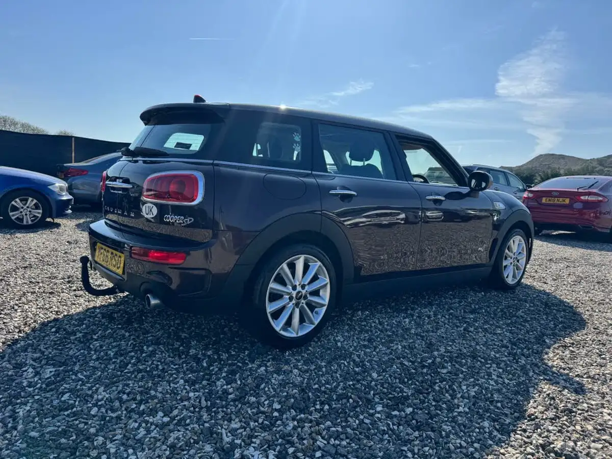 2016-mini-clubman-20td-cooper-sd-ss-all4-sport-auto-big-16