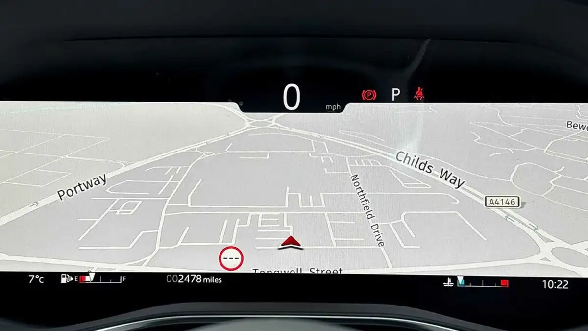 2024-jaguar-f-pace-20-d200-r-dynamic-hse-black-big-35