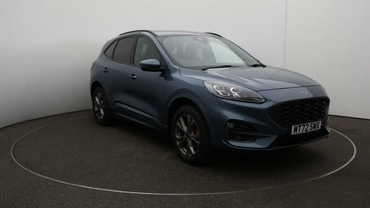 2022-ford-kuga-big-36