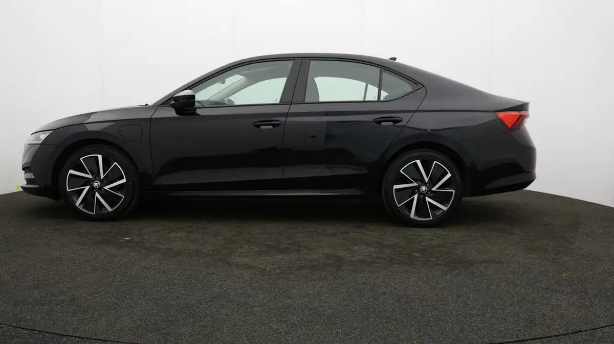 2021-skoda-octavia-14-tsi-se-technology-hatchback-big-59