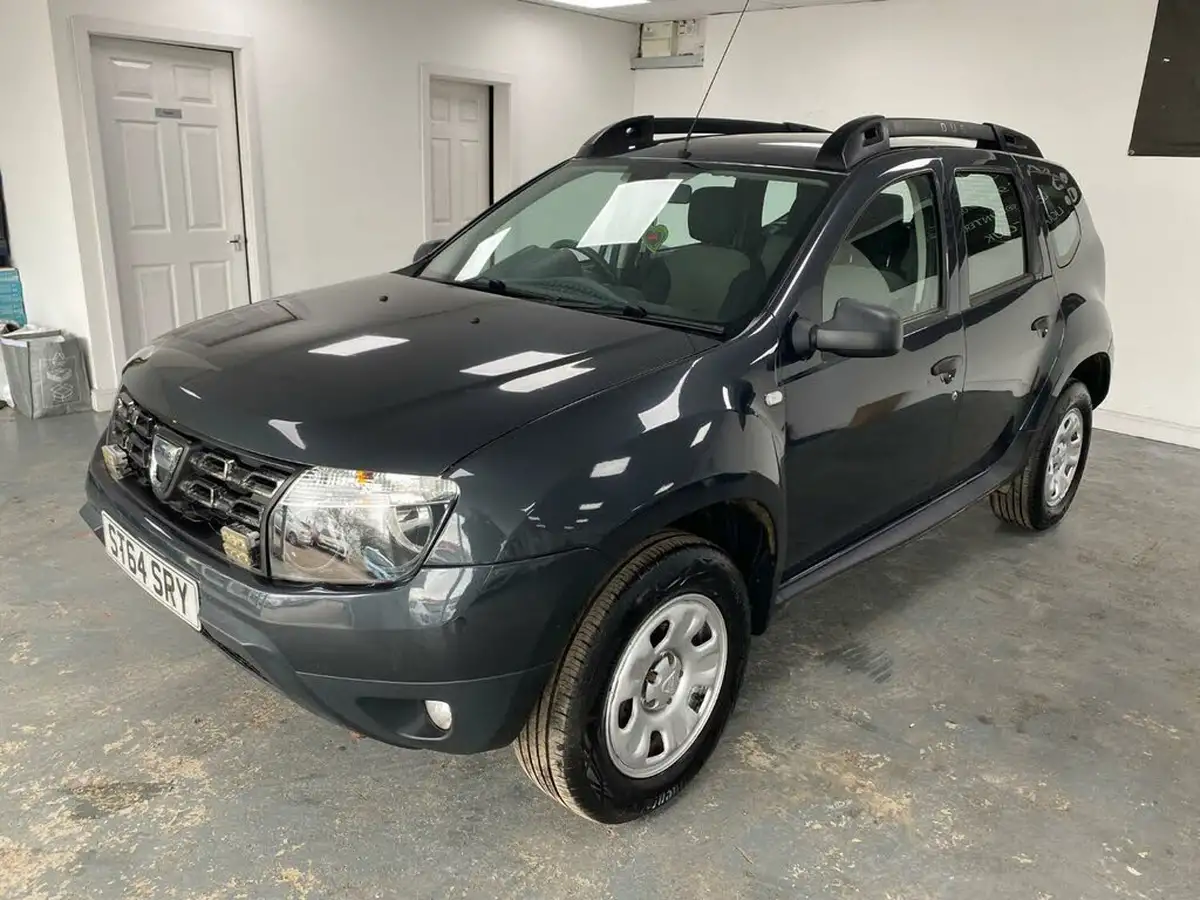 2014-dacia-duster-15d-ambiance-109bhp-4x4-big-0