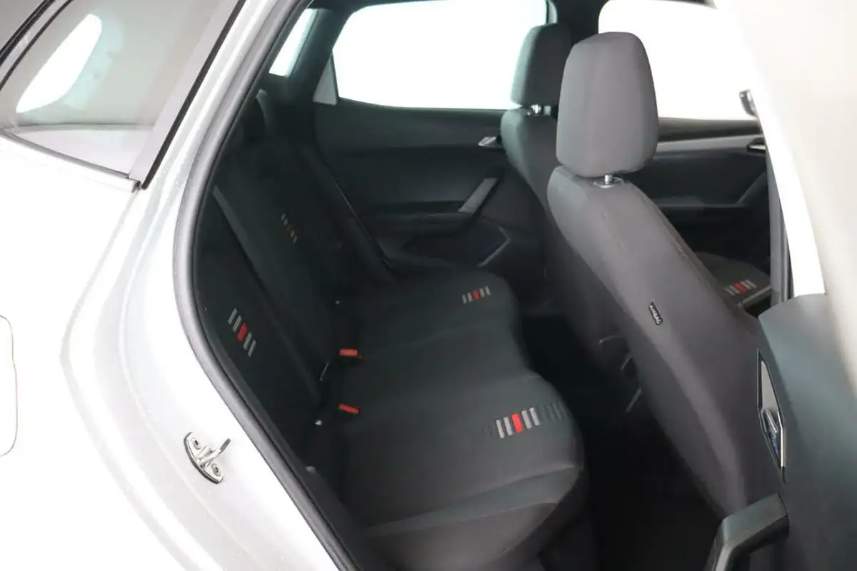2021-seat-arona-10-tsi-fr-110ps-big-12