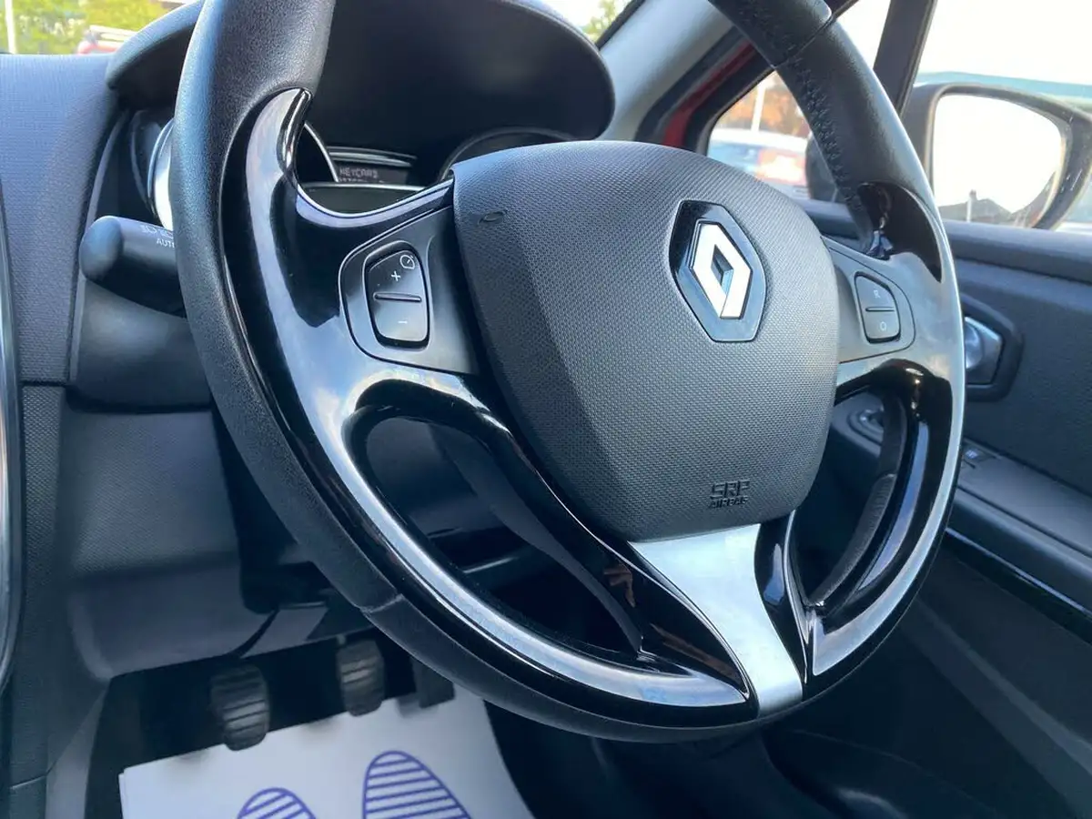 2015-renault-clio-12-dynamique-nav-big-30