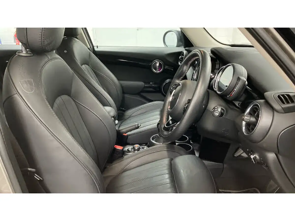 2019-mini-cooper-15-cooper-exclusive-134bhp-hatchback-5d-auto-big-10