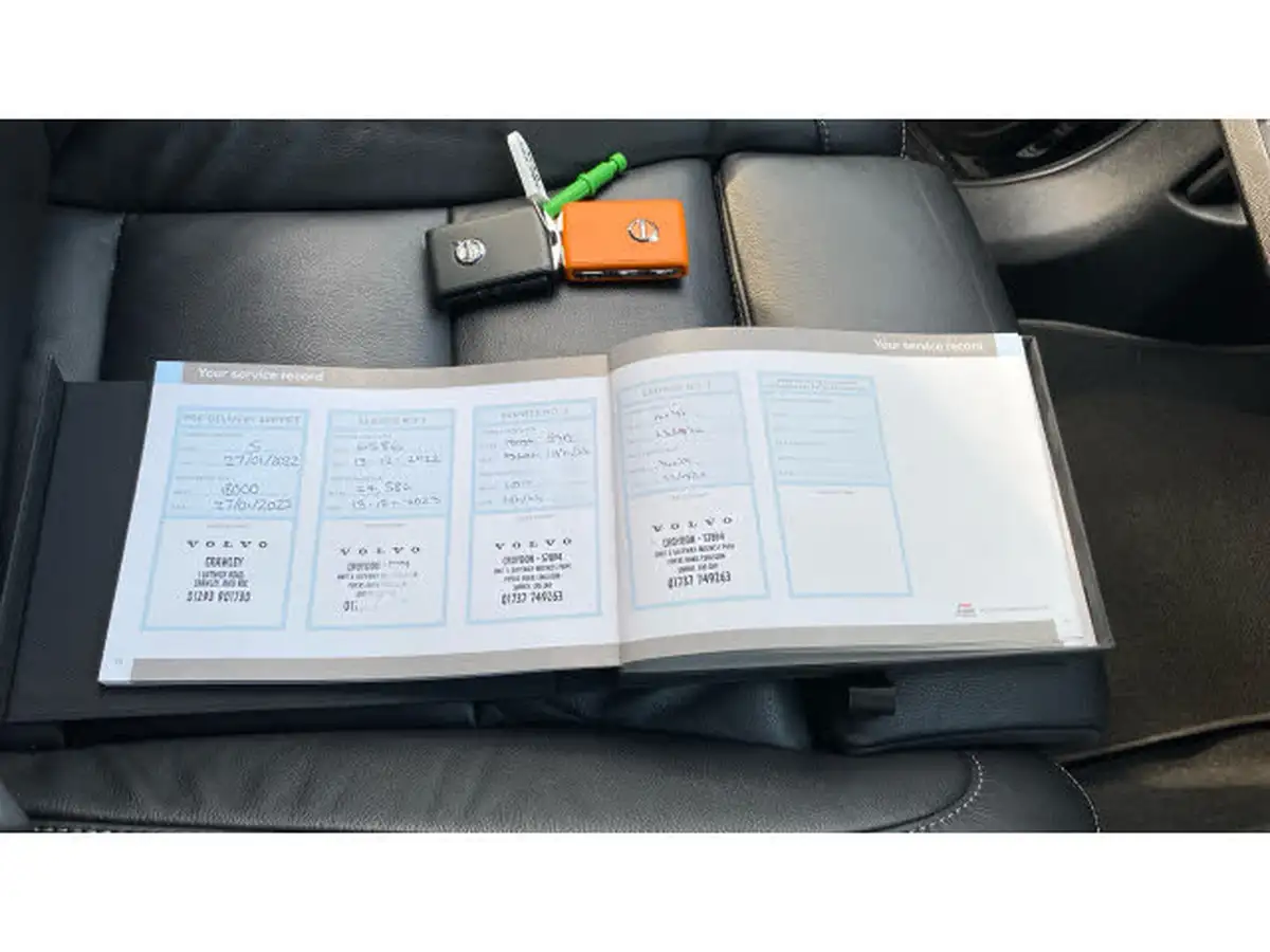 2022-volvo-xc40-20-b4-inscription-pro-big-42