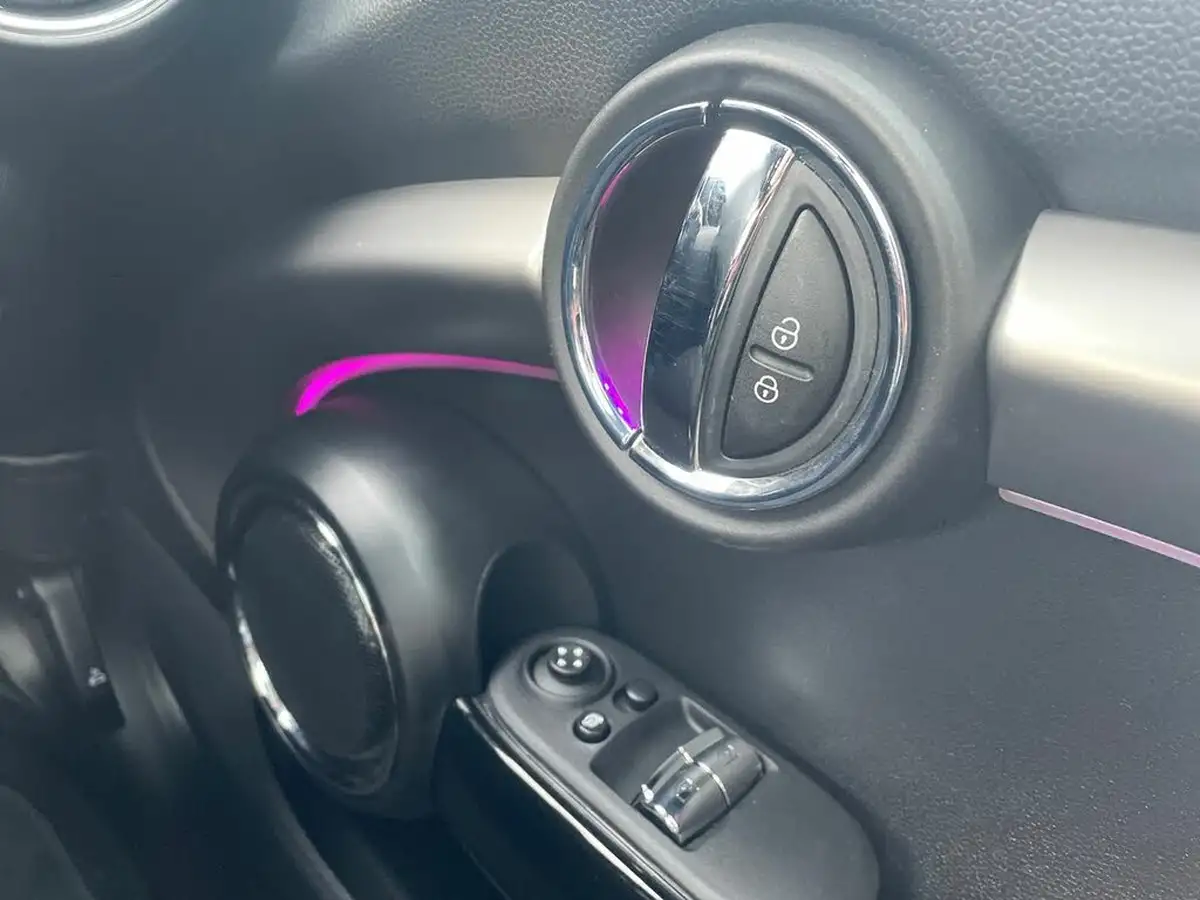 2020-mini-cooper-15-cooper-exclusive-hatchback-3d-auto-big-21