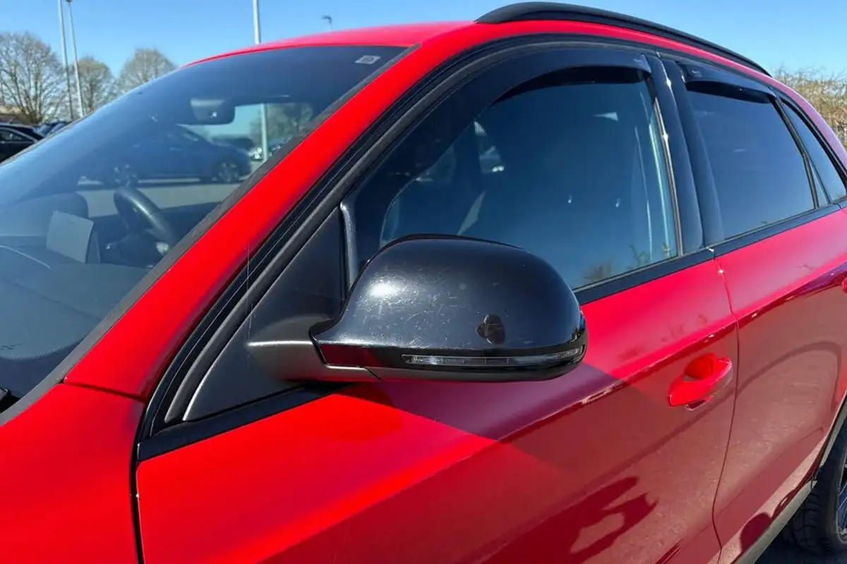 2018-audi-q3-20-tdi-quattro-black-edition-150ps-big-30