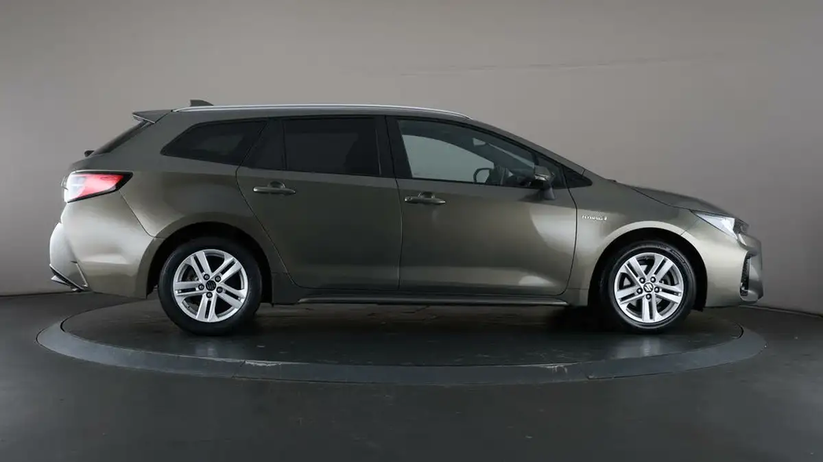 2022-suzuki-swace-18-sz-t-big-54