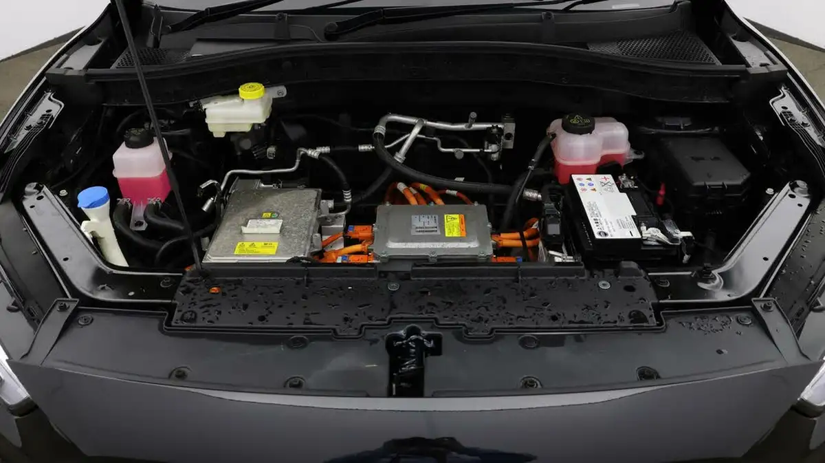 2023-mg-zs-suv-e-trophy-connect-ev-156ps-long-range-big-18