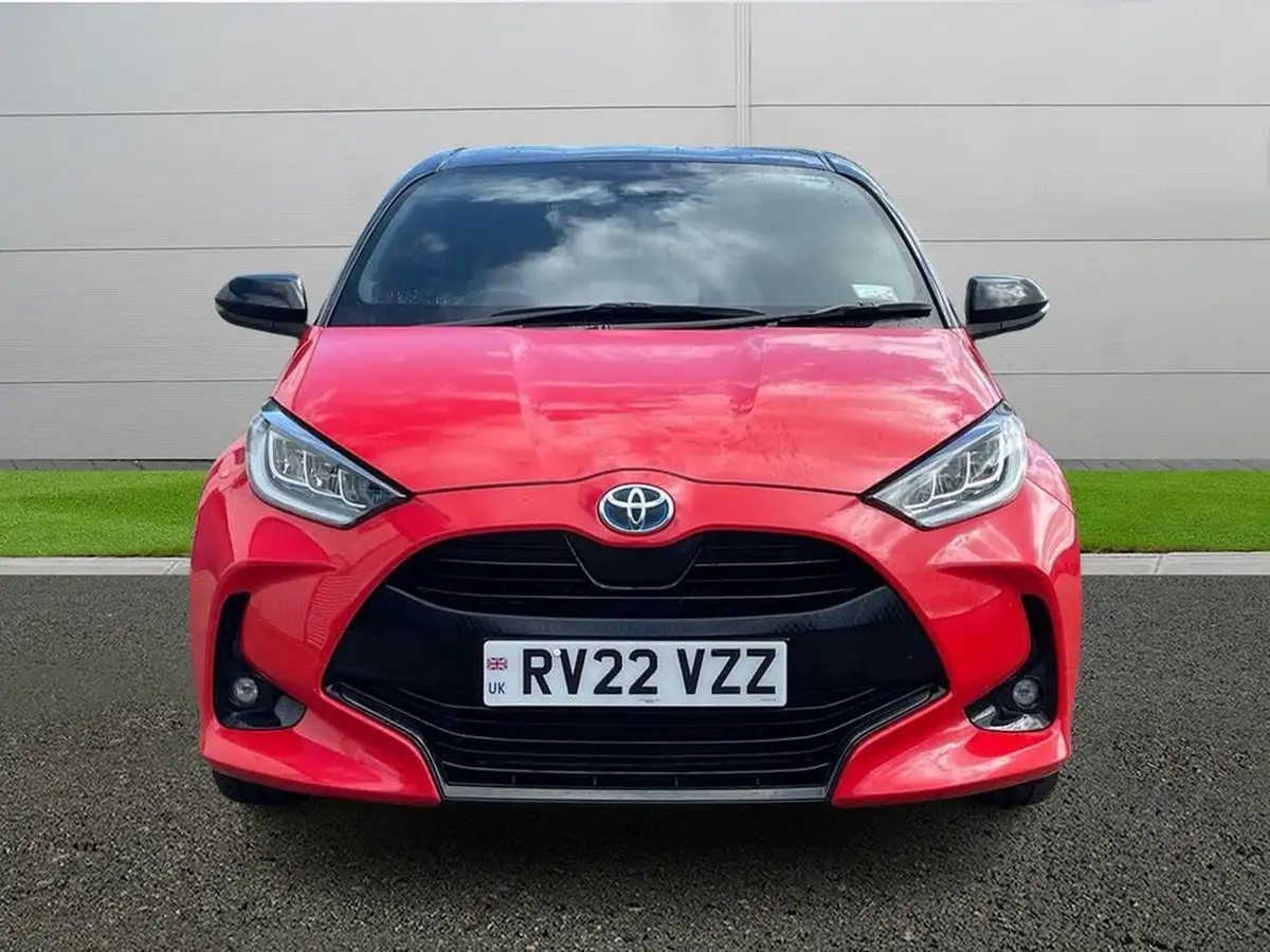 2022-toyota-yaris-15-vvt-i-launch-edition-big-1