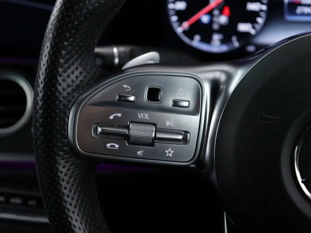 2019-mercedes-benz-e-class-20d-e220d-amg-line-saloon-4d-plus-big-22