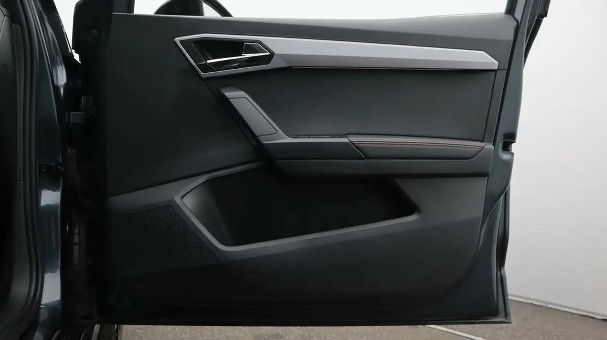 2019-seat-arona-15-tsi-evo-fr-sport-big-15