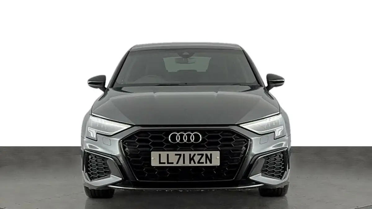 2021-audi-a3-14-45-tfsi-e-s-line-competition-big-7