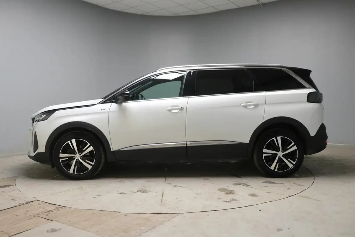 2021-peugeot-5008-suv-12-puretech-gt-eat8-big-9