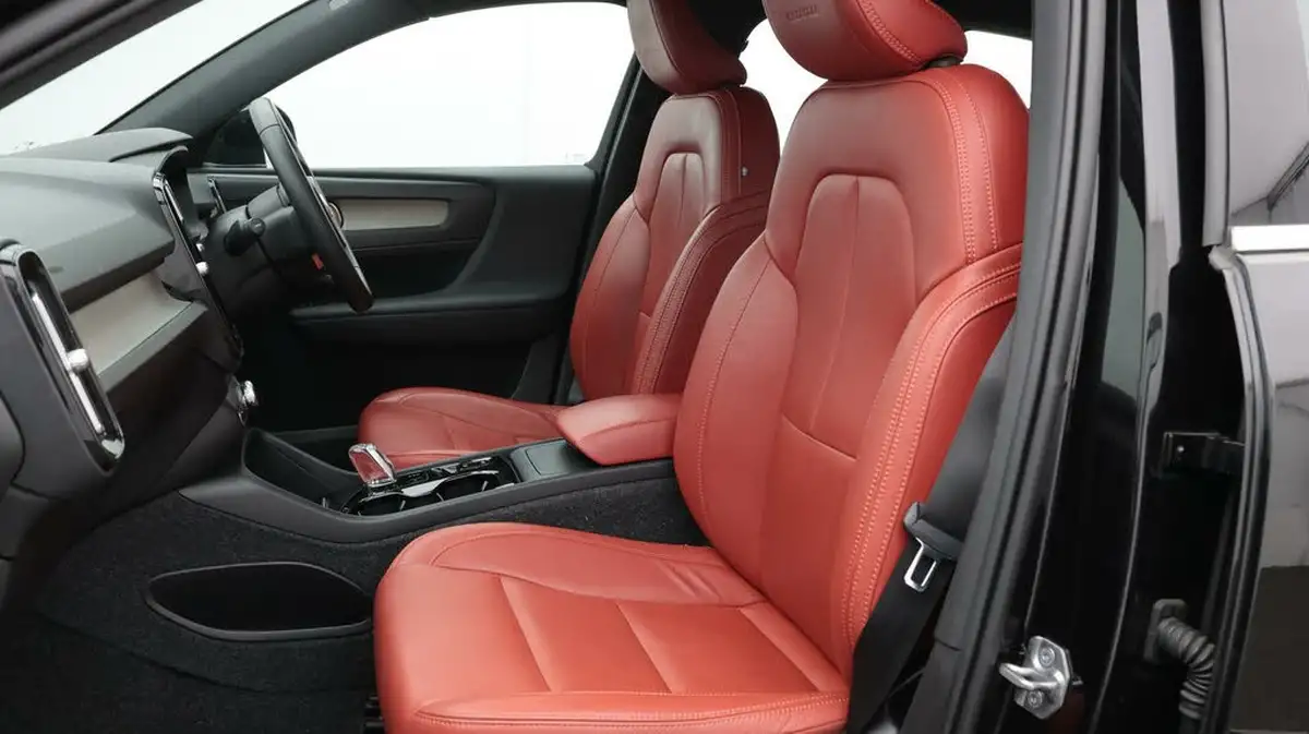 2020-volvo-xc40-15-t3-inscription-geartronic-big-14