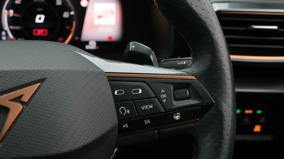 2022-cupra-formentor-15-tsi-v2-dsg-big-24