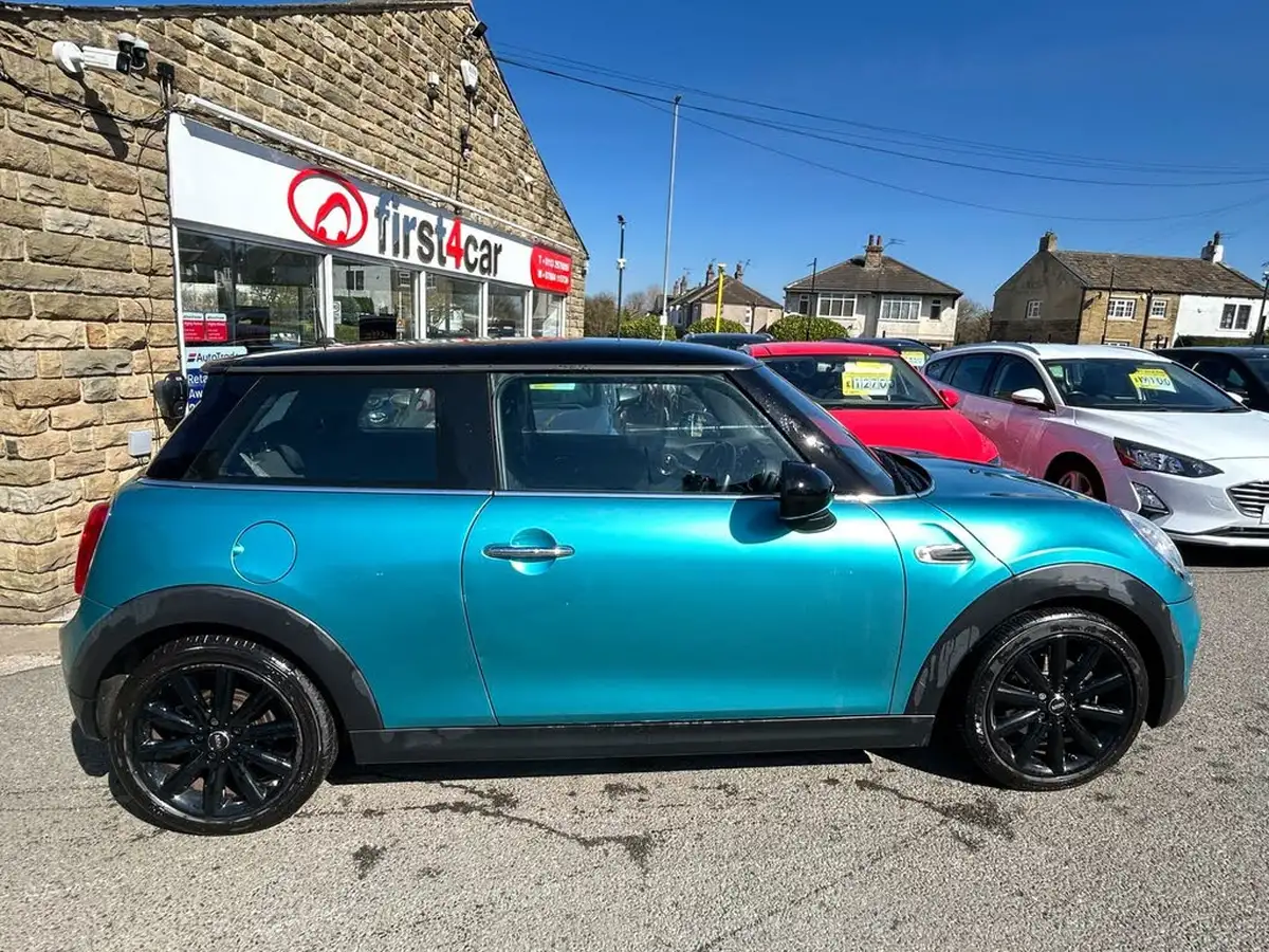 2017-mini-cooper-15-cooper-ss-hatchback-3d-big-5