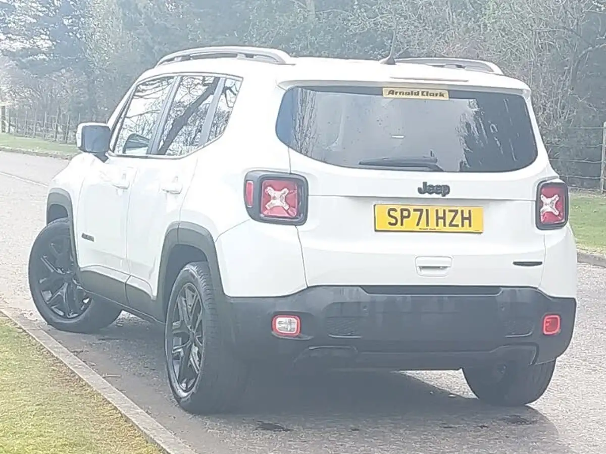 2022-jeep-renegade-10-gse-night-eagle-big-1