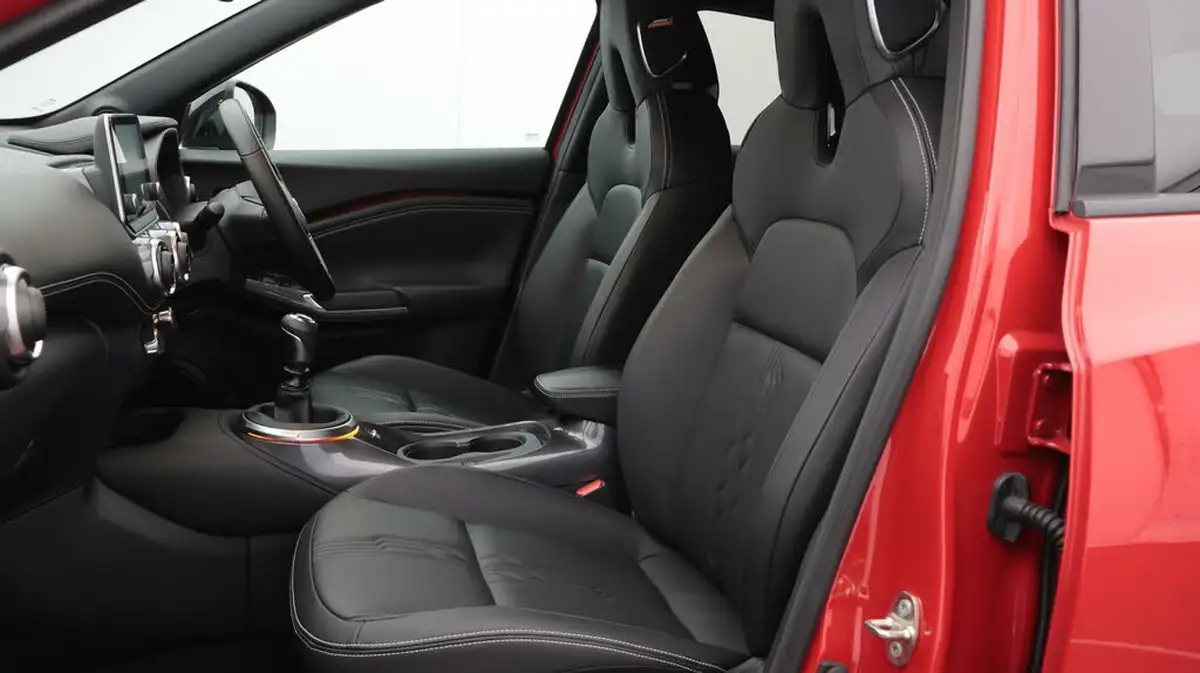 2023-nissan-juke-10-dig-t-tekna-big-14