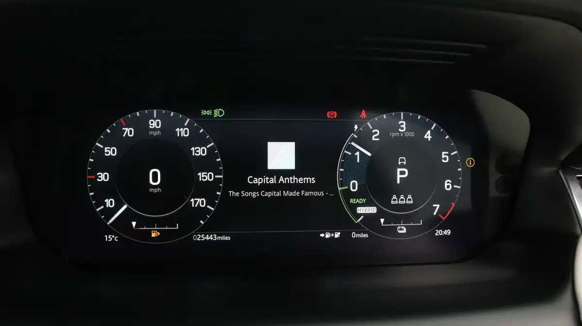 2021-land-rover-discovery-sport-15-p300e-r-dynamic-hse-big-10