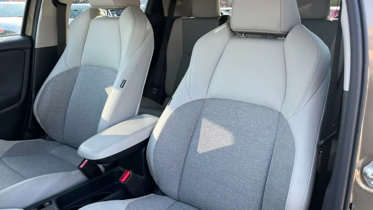2022-toyota-yaris-cross-15-vvt-i-excel-city-packpan-roof-big-34