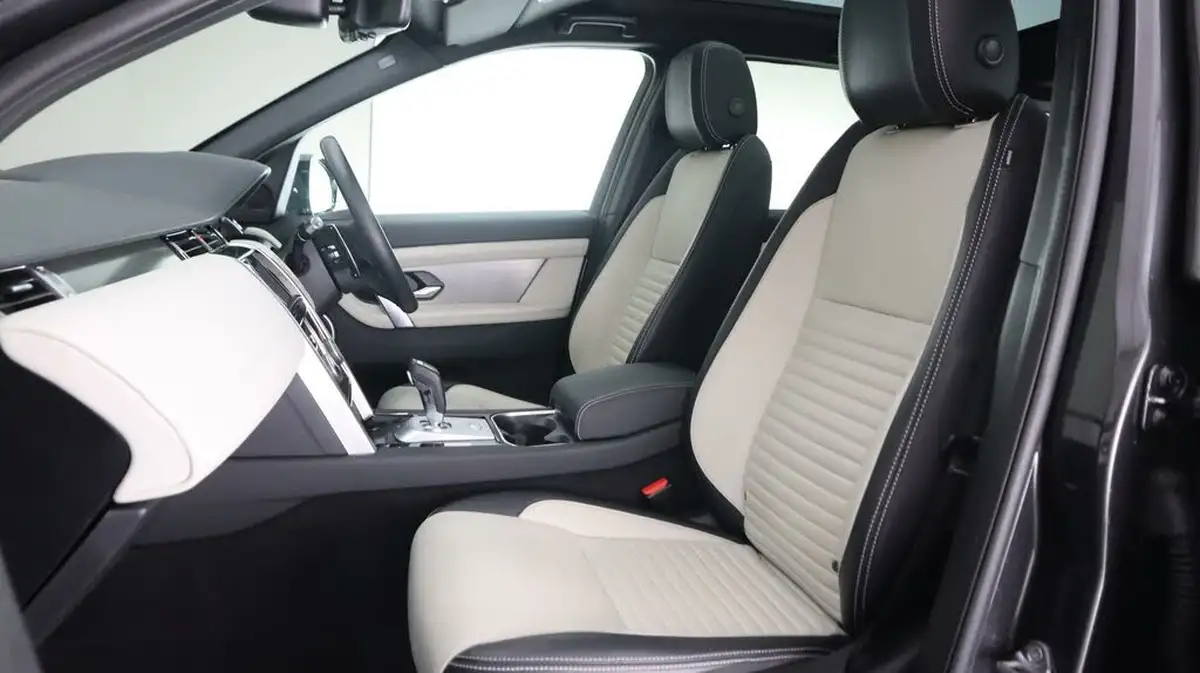 2021-land-rover-discovery-sport-15-p300e-urban-edition-big-14