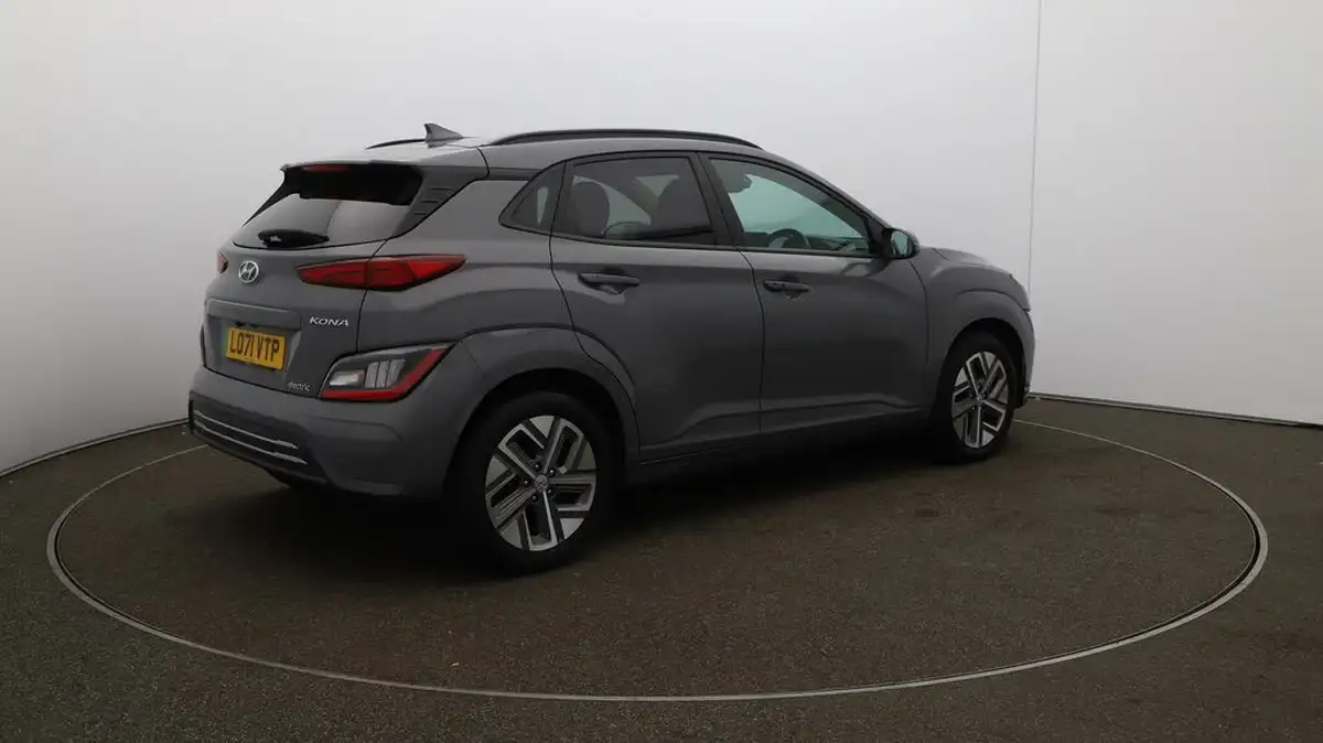 2022-hyundai-kona-e-ultimate-big-48