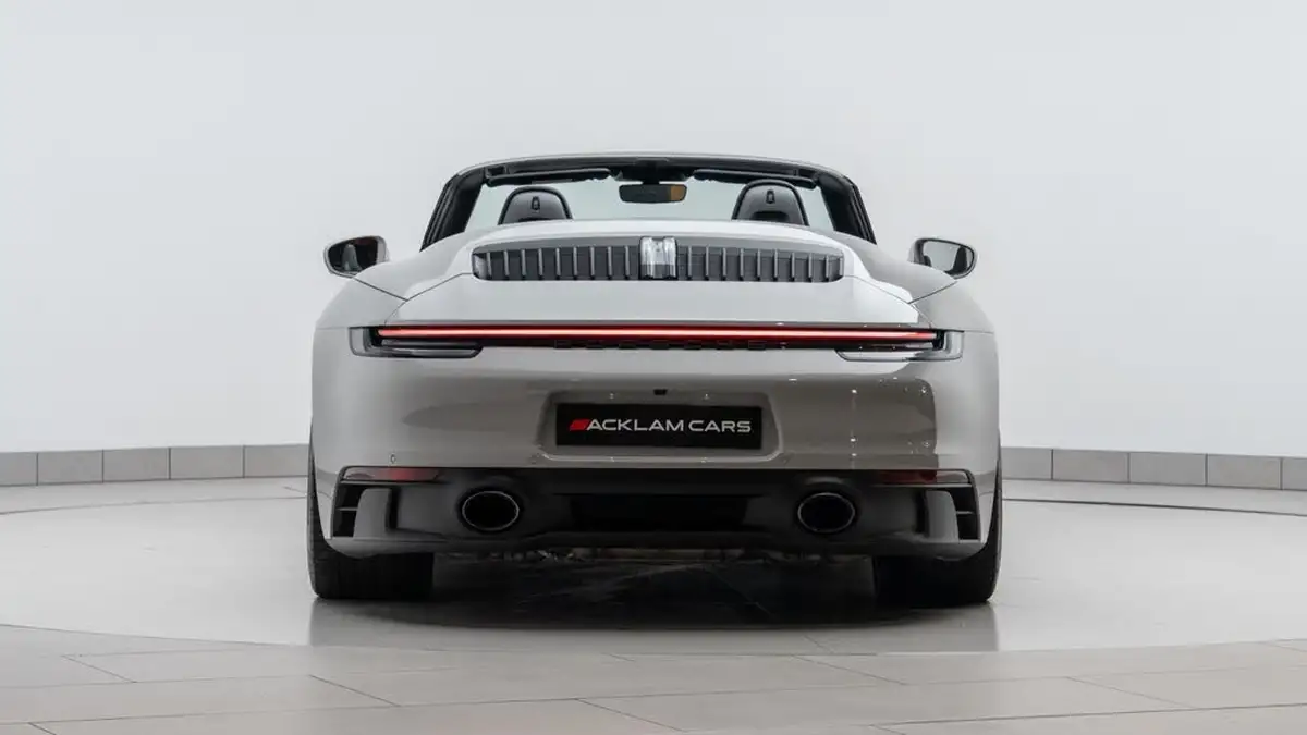 2022-porsche-911-30-carrera-gts-cabriolet-pdk-big-7
