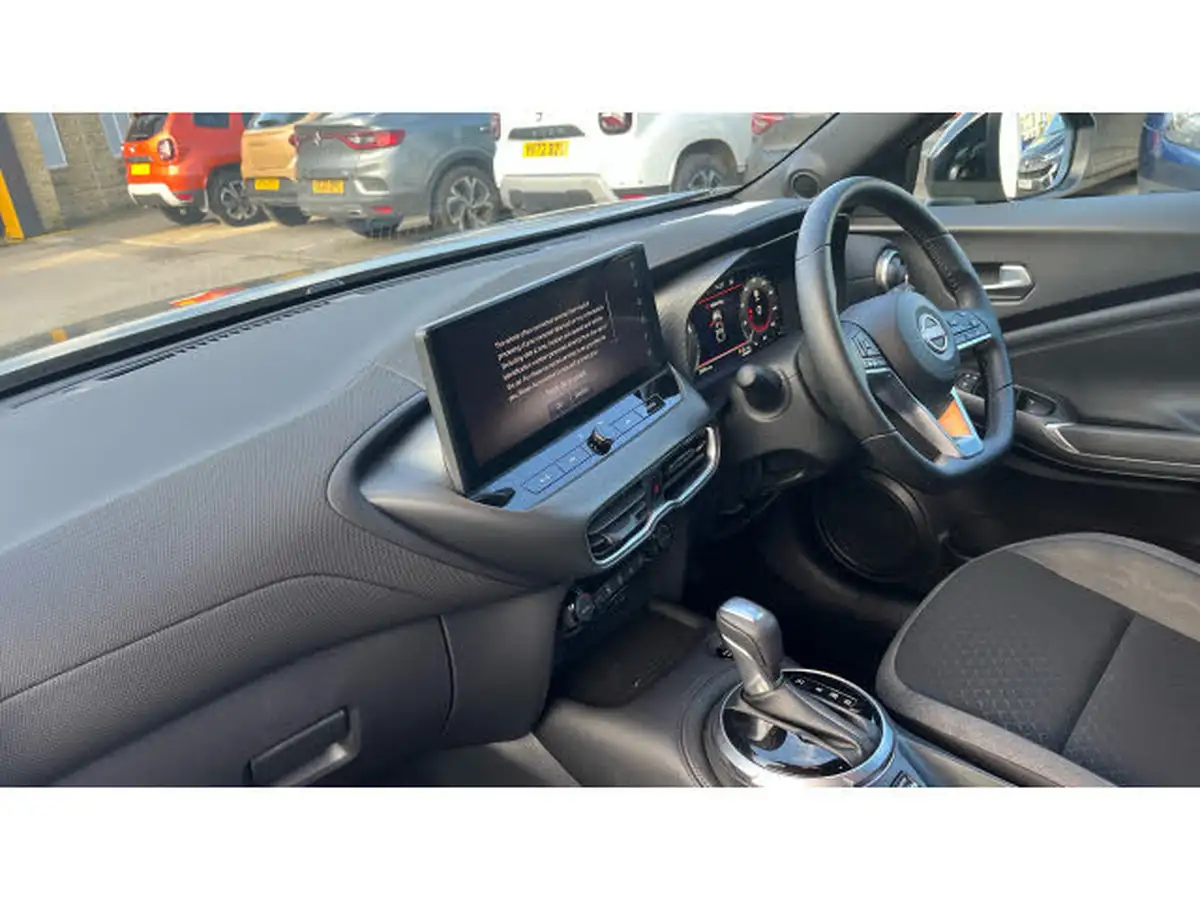 2024-nissan-juke-16-hybrid-n-connecta-big-8