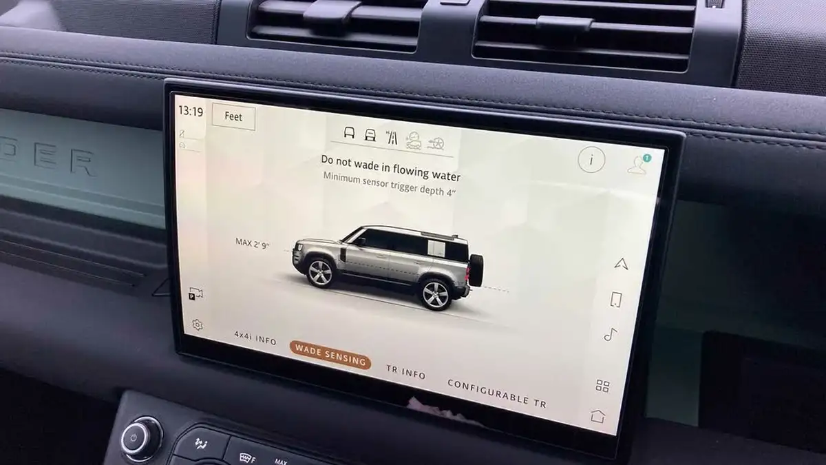 2023-land-rover-110-defender-30-d300-75th-edition-big-35