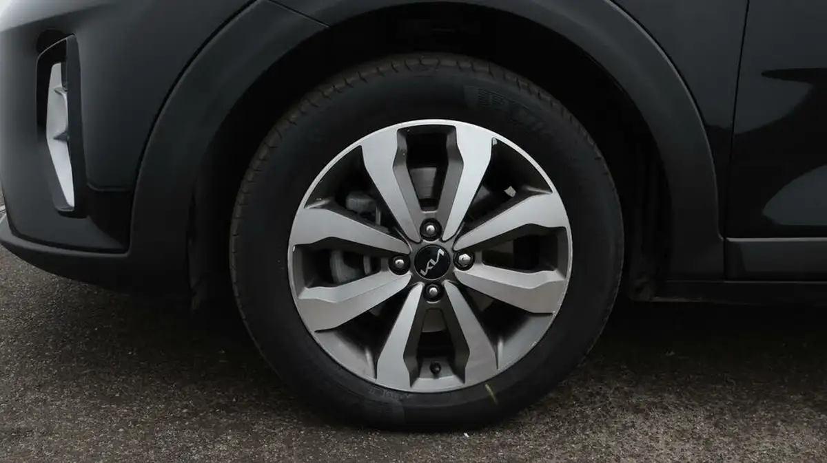 2022-kia-stonic-10-t-gdi-2-dct-big-18