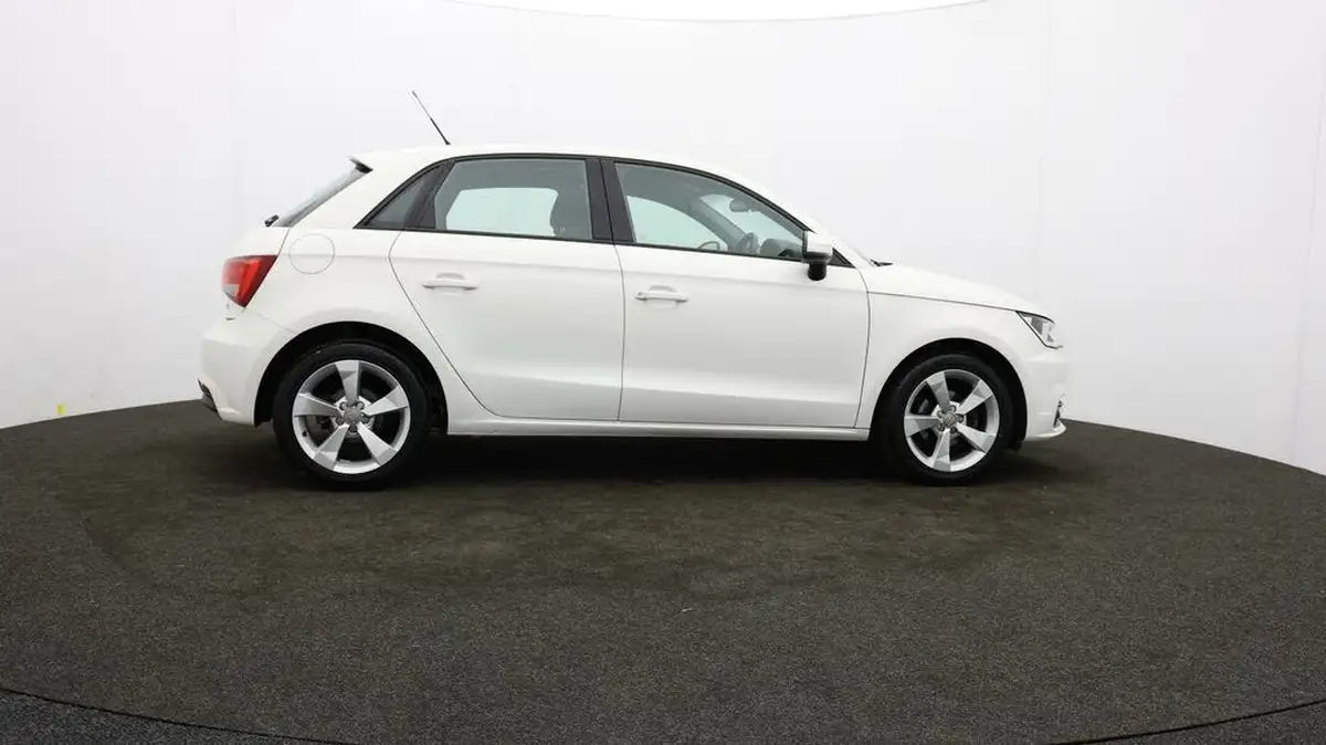 2018-audi-a1-10-tfsi-sport-nav-sportback-5d-big-30