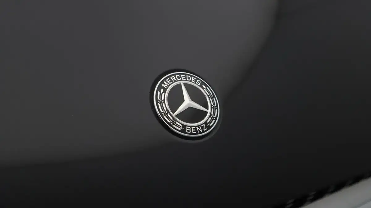2020-mercedes-benz-cla-13-cla-200-amg-line-coupe-4d-7g-dct-big-21