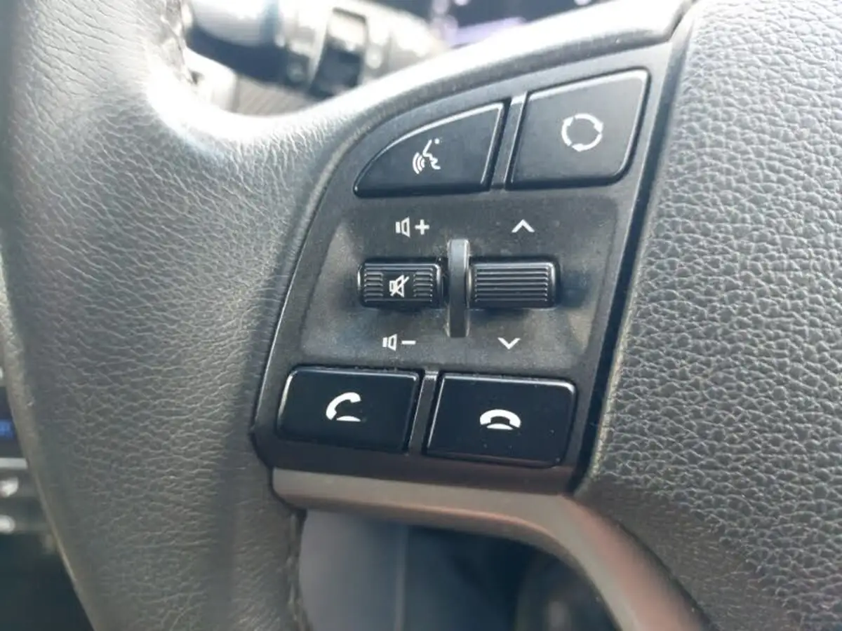 2019-hyundai-tucson-16-gdi-se-nav-big-14