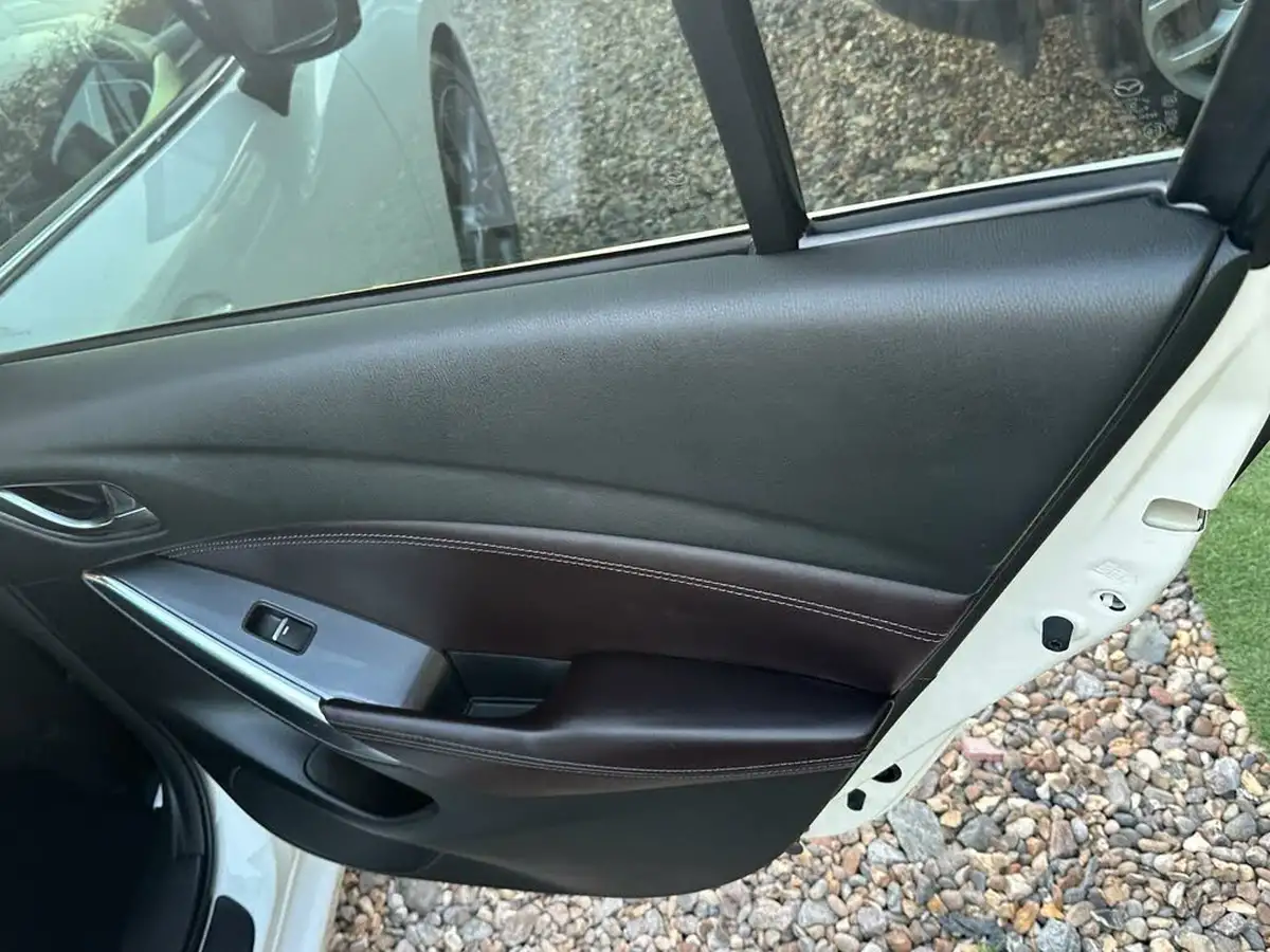 2018-mazda-mazda6-20-sport-nav-saloon-4d-big-44