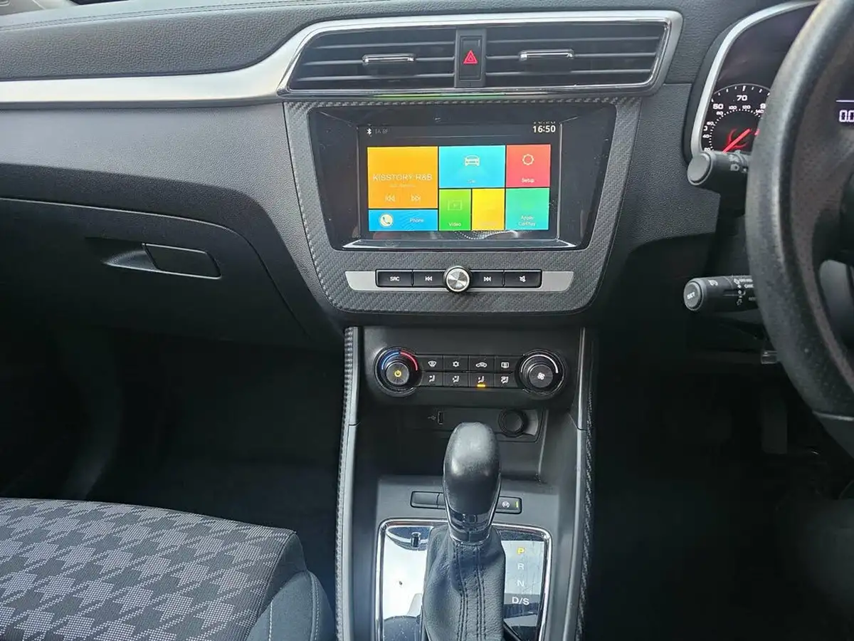 2019-mg-zs-suv-10t-gdi-excite-111ps-big-18