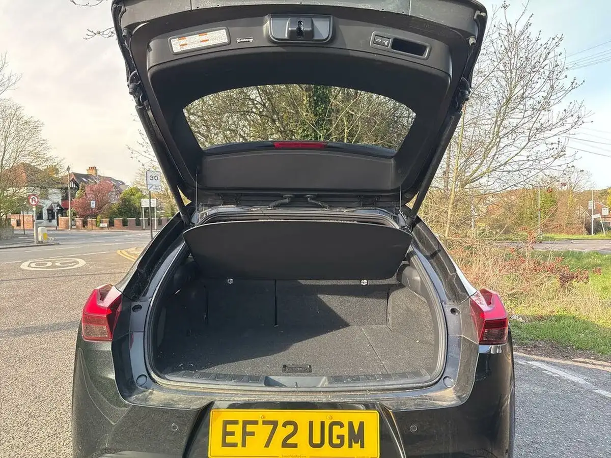 2022-lexus-ux-250h-20-f-sport-premium-plus-pack-big-17