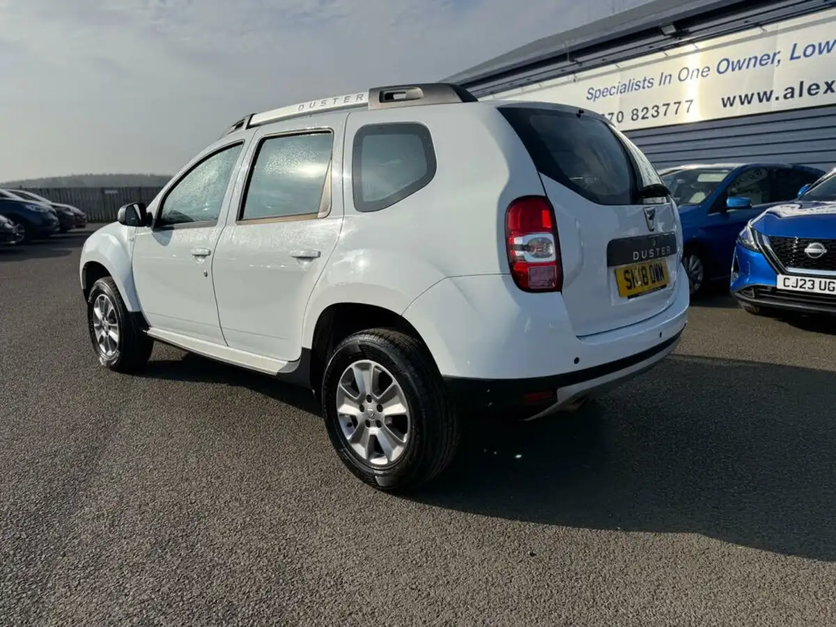 2018-dacia-duster-12-tce-nav-4x4-big-7