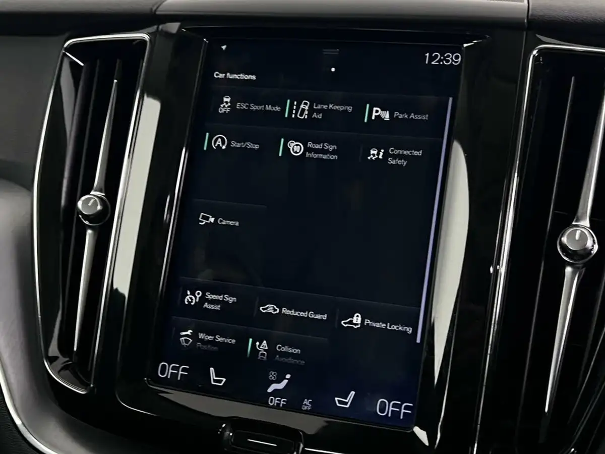 2019-volvo-xc60-20td-d4-momentum-geartronic-big-23